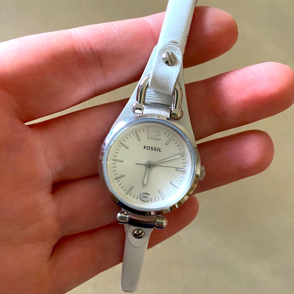 Women’s fossil leather watch